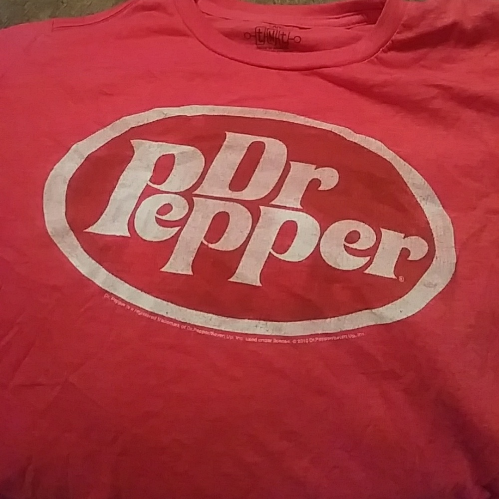 Dr Pepper graphic tee